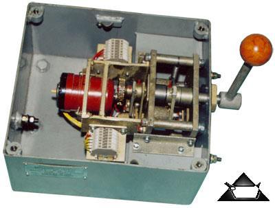 Устройство командоаппарата сельсинного типа СКАВ-БУ